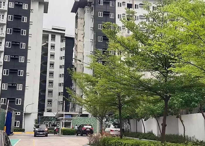 2br Mountain View Smdc Charm Metro Apartahotel Manila